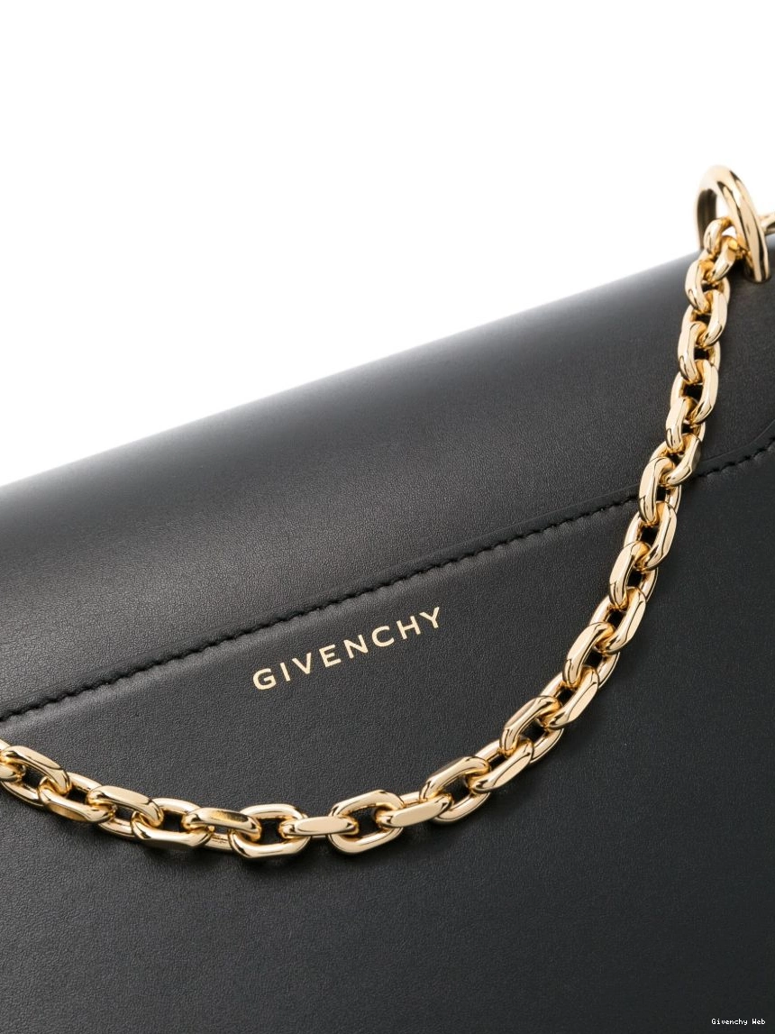 Affordable leather shoulder 4G medium Givenchy bag Women 0224